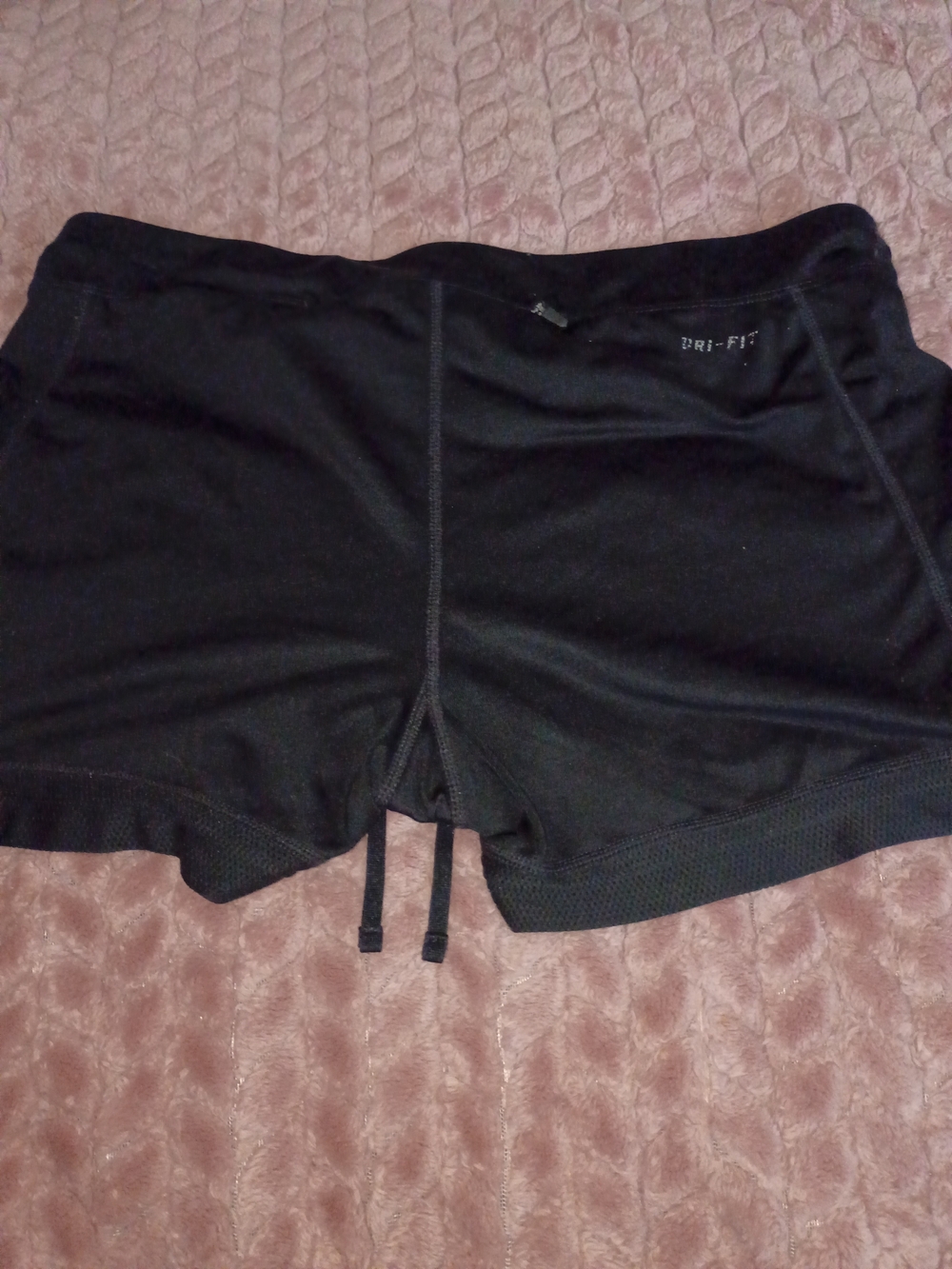Nike Women's Black Athletic Drawcord Performance Shorts - Picture 3 of 3